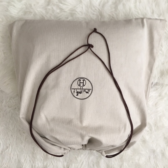 Hermes Avalon PM pillows - Picture 8 of 8